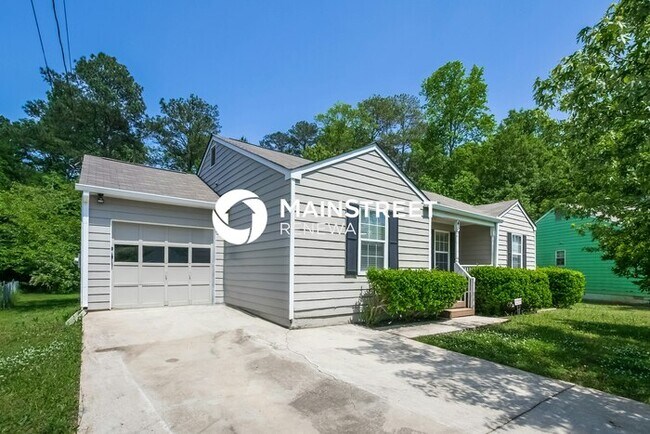 Foto del edificio - 3 Bedroom Pet-Friendly Home in Hampton, GA with Main Street Renewal