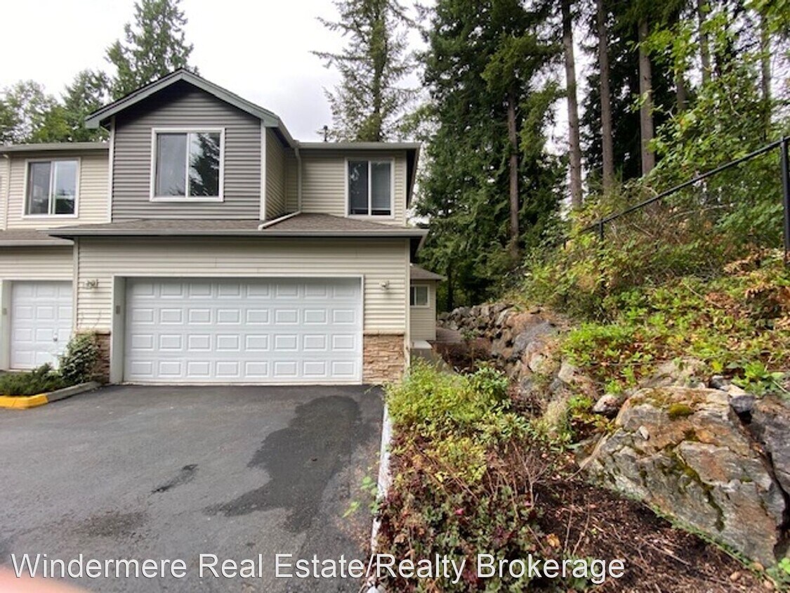 12530 Admiralty Way, Everett, WA 98204 House Rental in Everett, WA