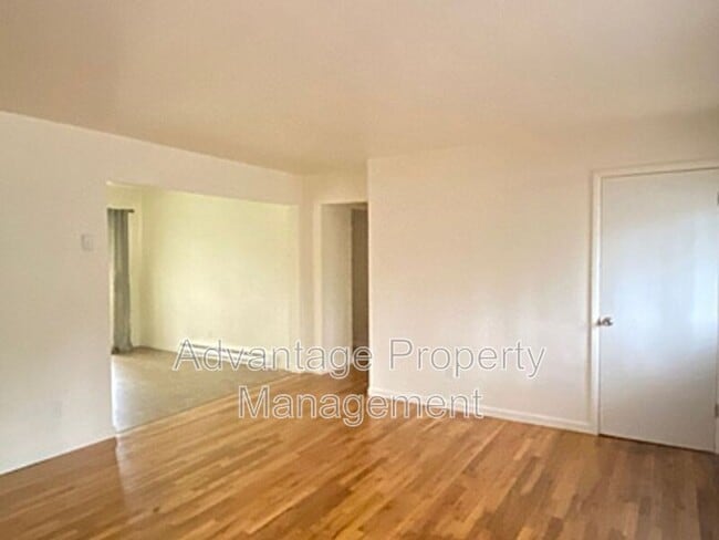 Foto del edificio - 1235 NW 27th St