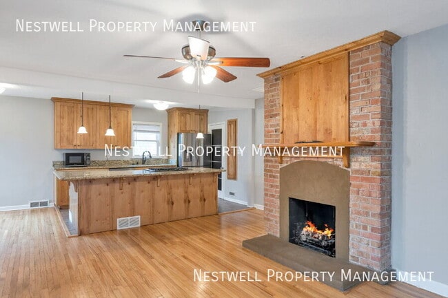 Building Photo - 1160 E 500 S