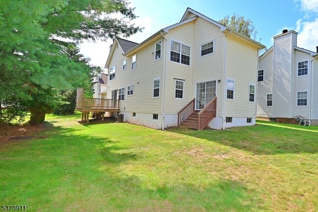 Building Photo - 34 Nostrand Rd