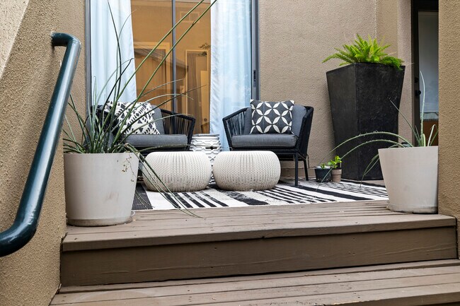 Foto del edificio - 1707 Spyglass Dr