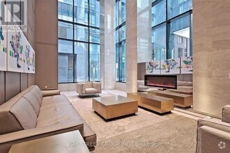 Building Photo - 125-125 Blue Jays Way