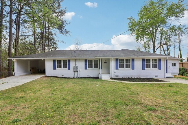 Building Photo - 261 Palms Ln SW