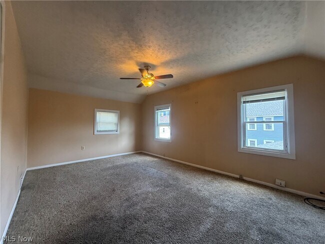 Foto del edificio - 1726 Starkweather Ave