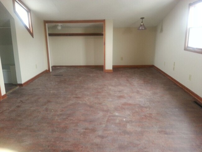 Foto del edificio - 624 Anderson Ave