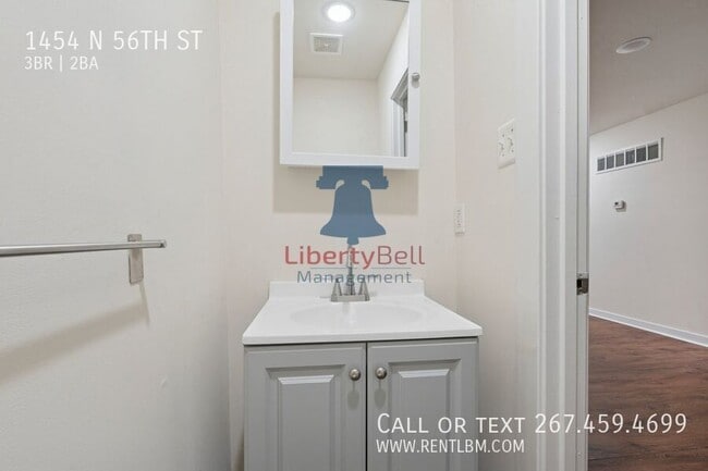 Foto del edificio - 1454 N 56th St