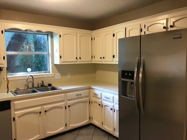 Building Photo - Highland Creek - Starring & Highland