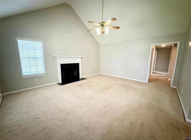 Building Photo - 448 Falkirk Dr