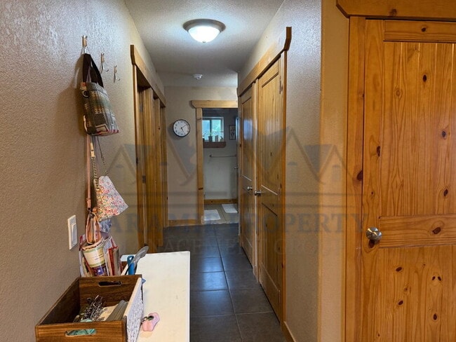 Foto del edificio - 2454 N 13th St