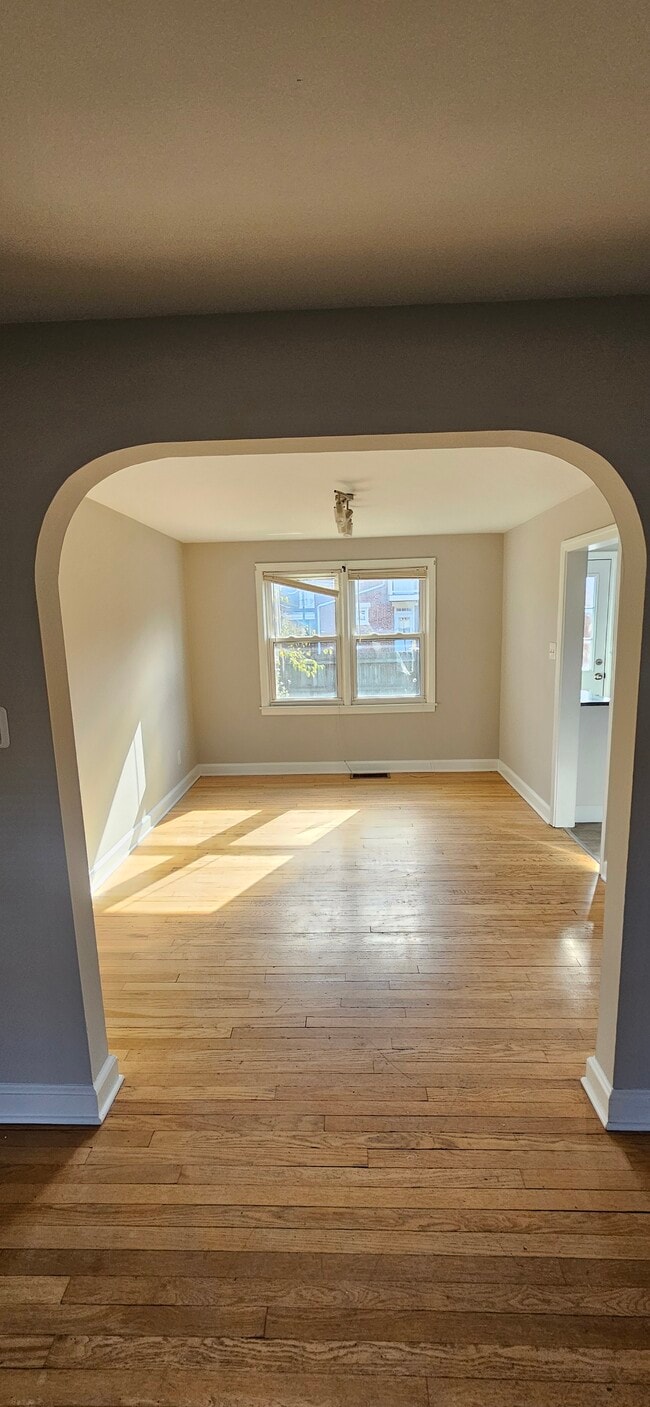 Foto del edificio - 534 E Frederick St