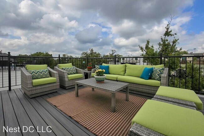 Foto del edificio - 3 br, 3 bath House - 131 Quincy Pl NE Unit 2