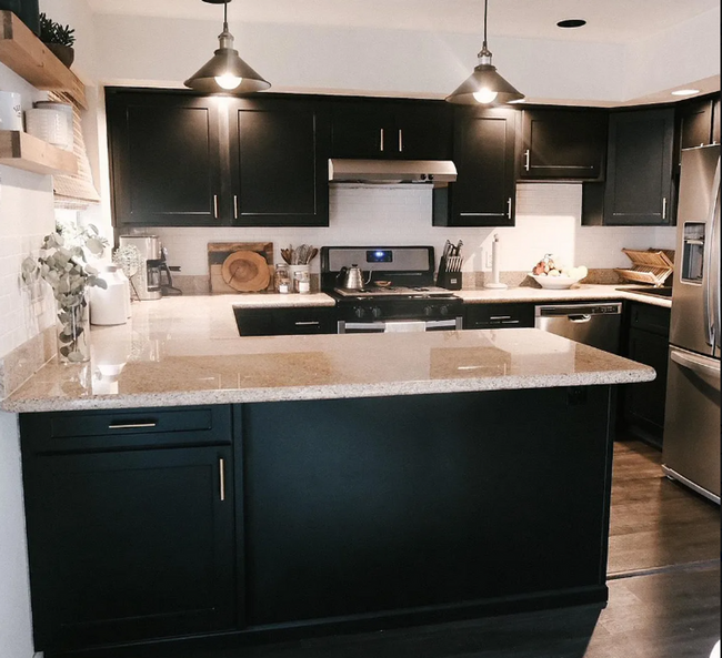 Building Photo - 3Bed/2.5Bath + 1/2 OFF 1st Months Rent!!! ...