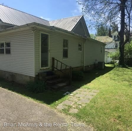 Foto del edificio - 2 br, 1.5 bath House - 405 N. Main St.