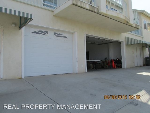Building Photo - 1807 Laurel Rd