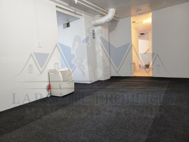Foto del edificio - 705 E 6th St
