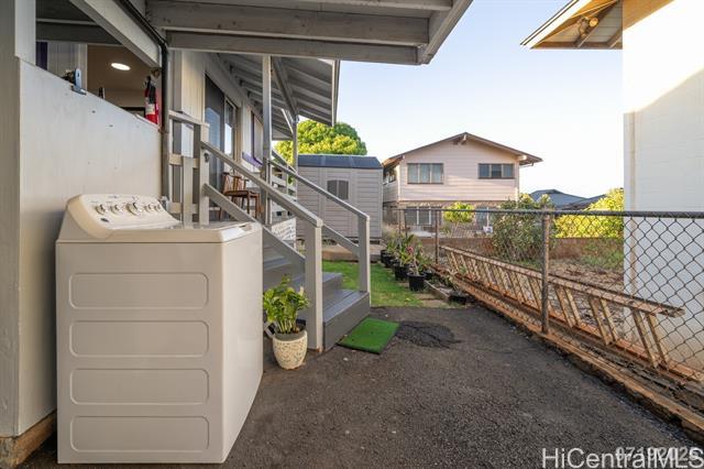 Building Photo - 3343 Ho'olulu St