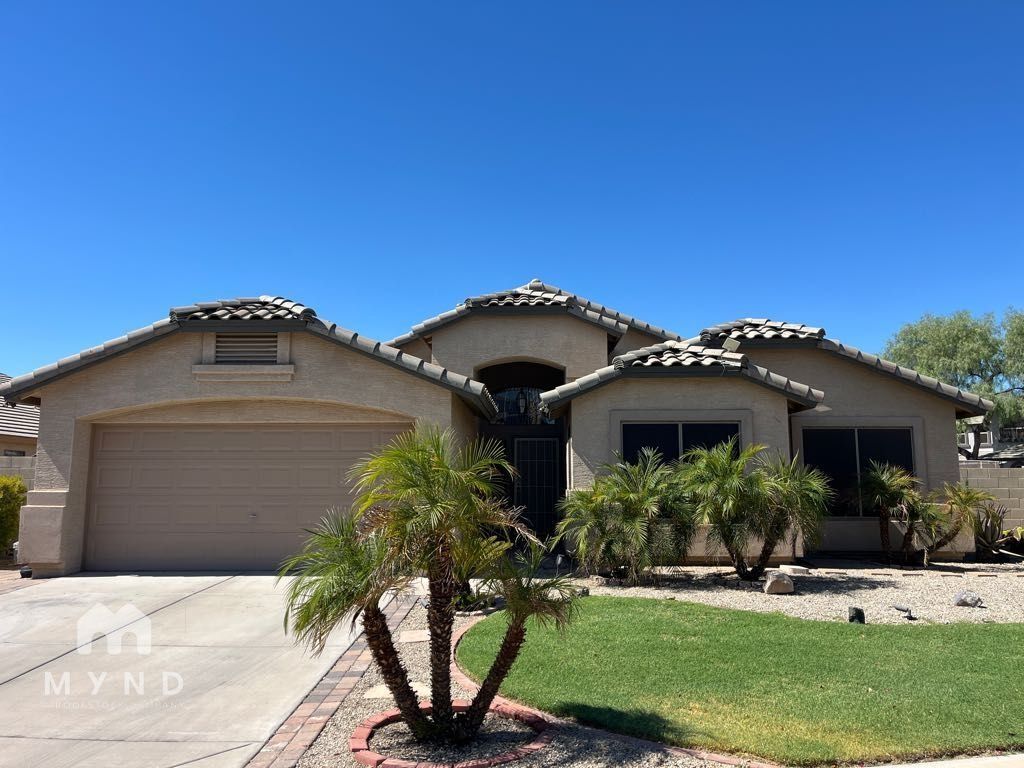Foto principal - 16671 W McKinley St