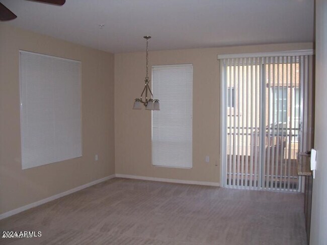 Building Photo - 1920 E Bell Rd