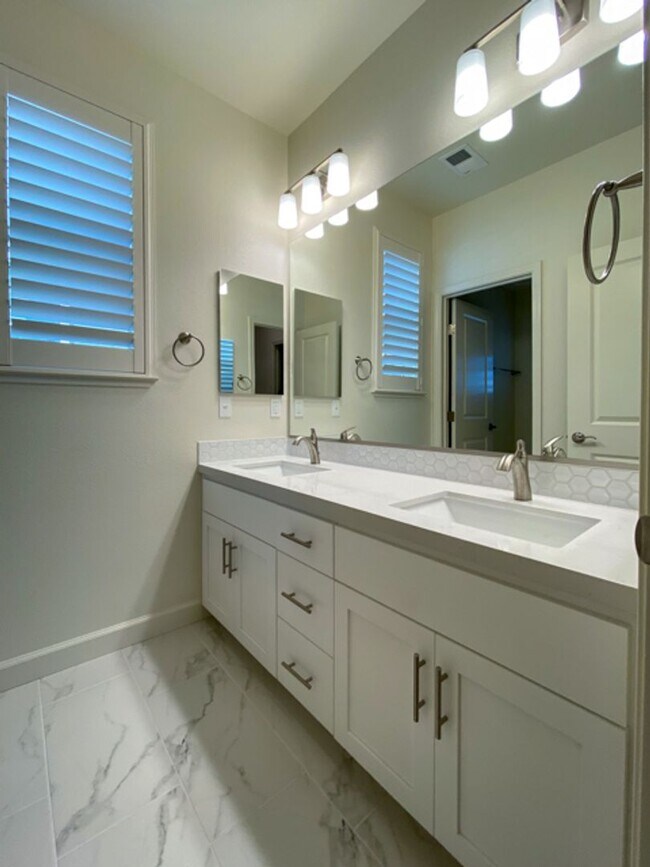 Building Photo - New Construction 4 bedroom 2.5 bath W Section!! With Solar!!!
