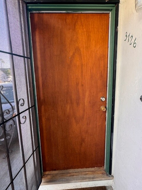 Building Photo - 3728 Ingraham St