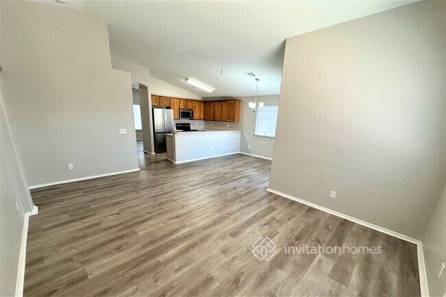 Building Photo - 7816 W Palo Verde Dr