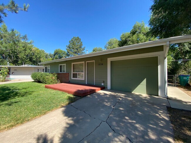 Foto del edificio - 1536 Westview Ave