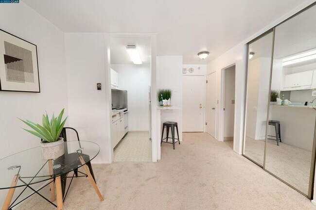 Building Photo - $500 OFF FIRST MONTH RENT - Studio Condo A...