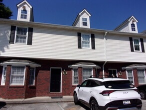 Building Photo - 403 N Wilson St