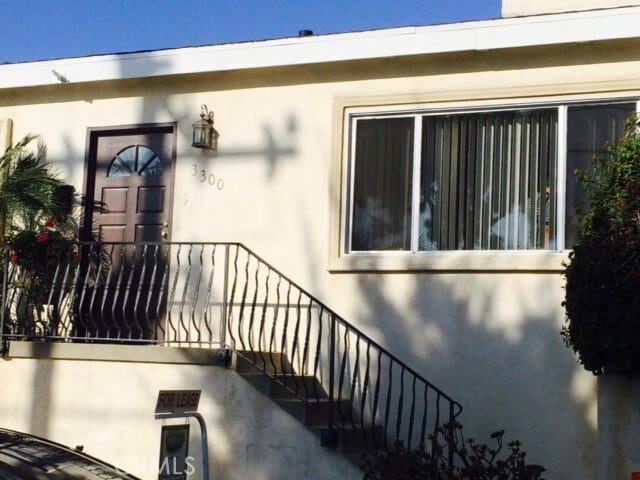 Building Photo - 3300 Seaview Ave