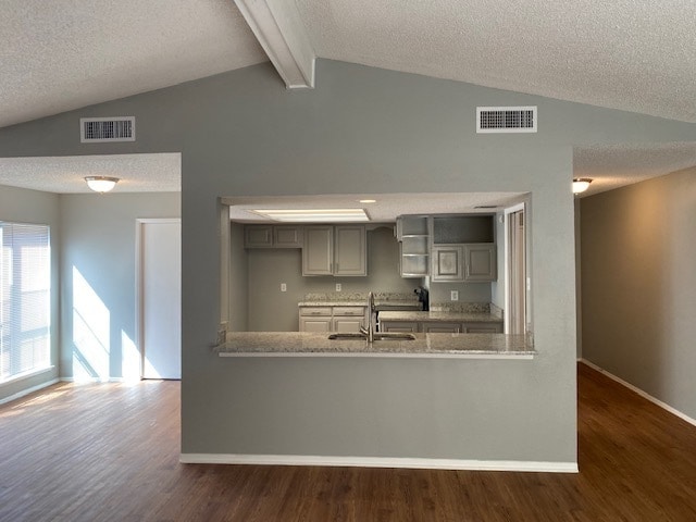 Building Photo - Very nice, recently remodeled 4/2/2 house