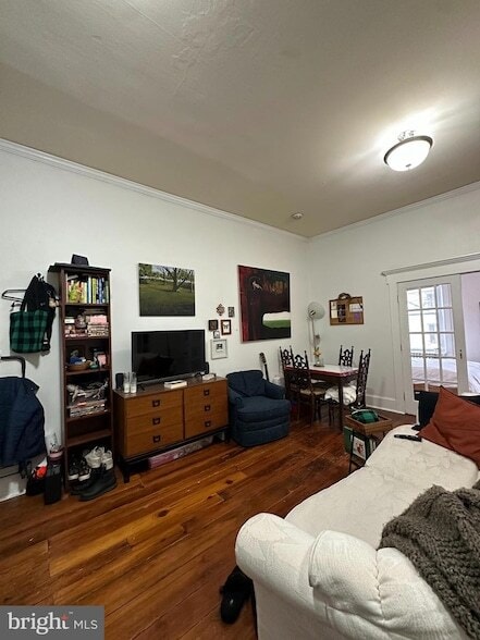 Photo - 1324 Pine St Apartment