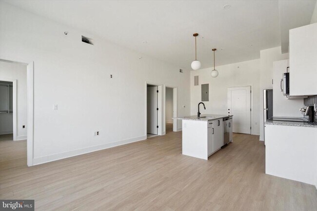 Foto del edificio - 1643 N 2nd St