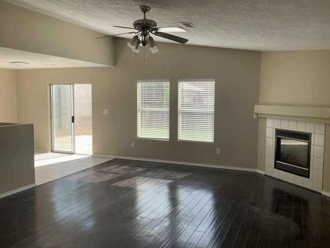 Building Photo - 10608 Monte Rosso Pl NW