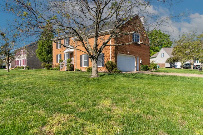 Foto del edificio - 1073 Heatherwood Dr