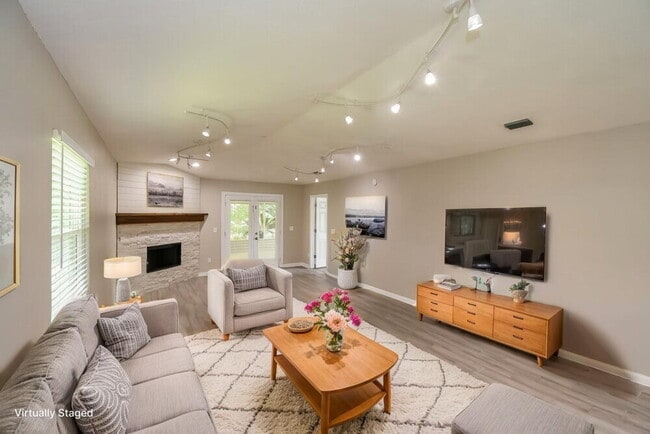 Foto del edificio - 2721 R S Bailey Dr