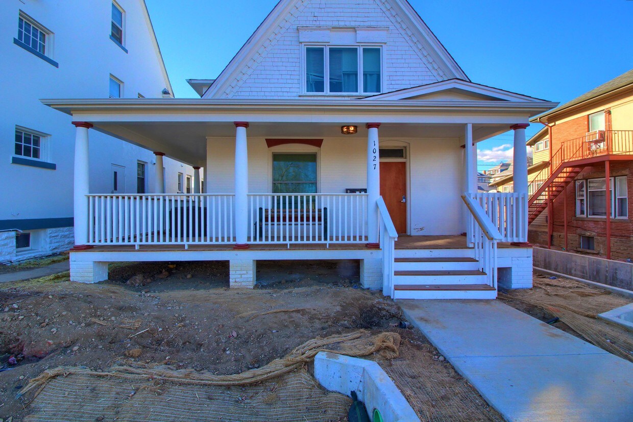 Foto principal - 1027 14th St