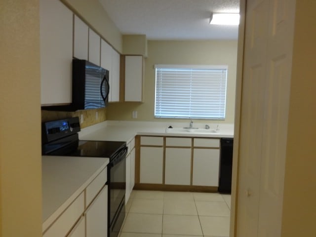 Building Photo - 12125 Buffington Ln