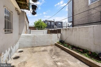 Building Photo - 1842 McKean St
