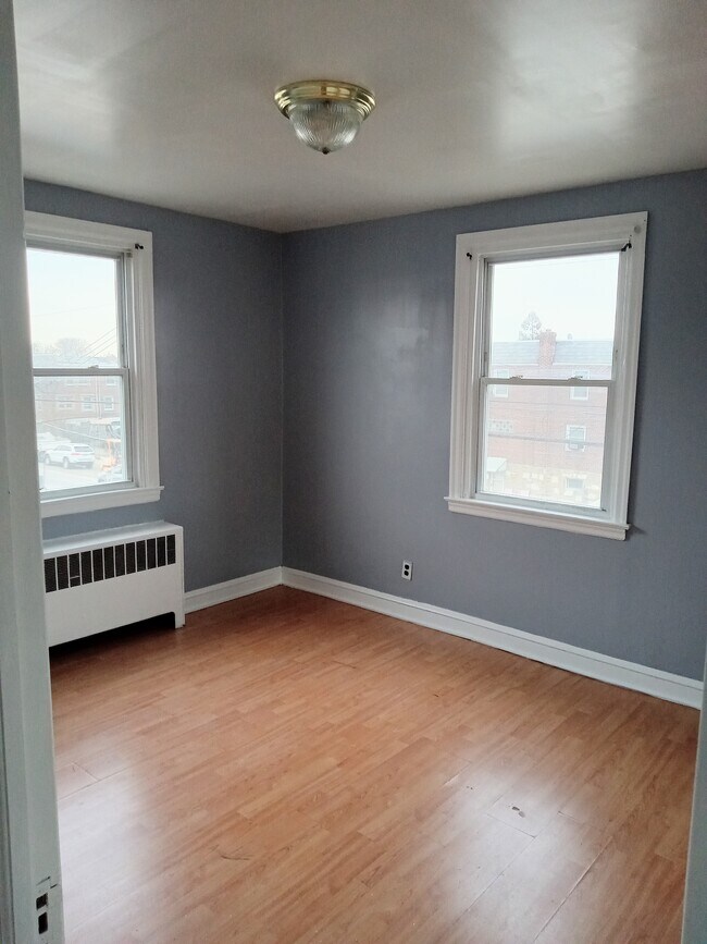 Foto del edificio - 1051 Rosalie St