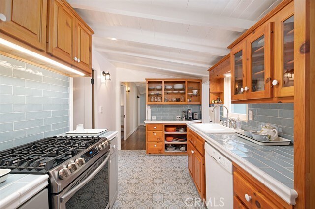 Foto del edificio - 540 Periwinkle Ln