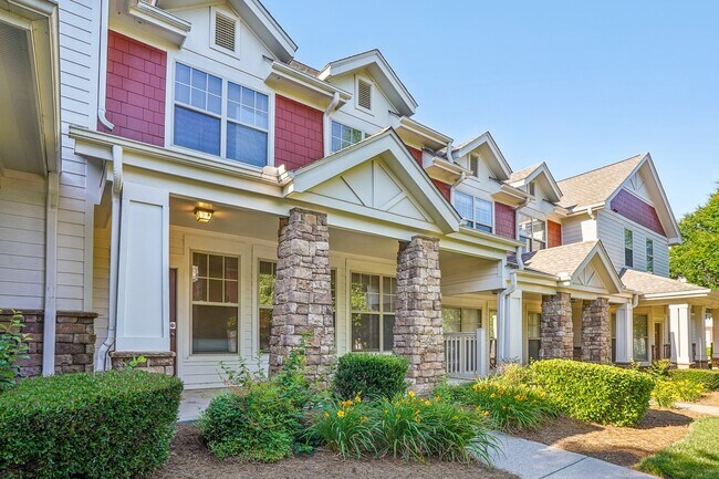 Building Photo - Greenway at Mallard Creek