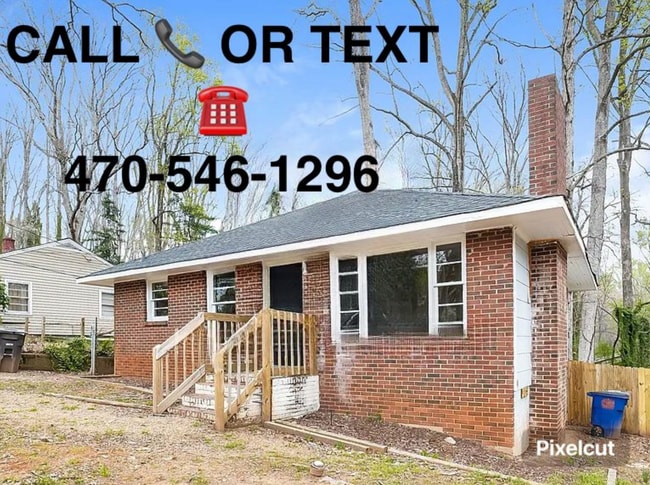 Building Photo - 2305 Redbud Ln