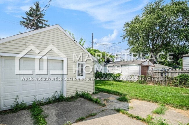 Building Photo - 20751 Dexter Blvd