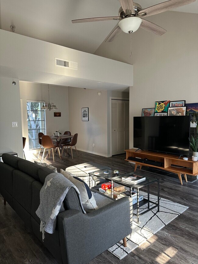 3105 San Jacinto St Unit 302, Dallas, TX 75204 Condo for Rent in