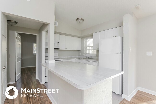 Foto del edificio - 3535 24th Pkwy