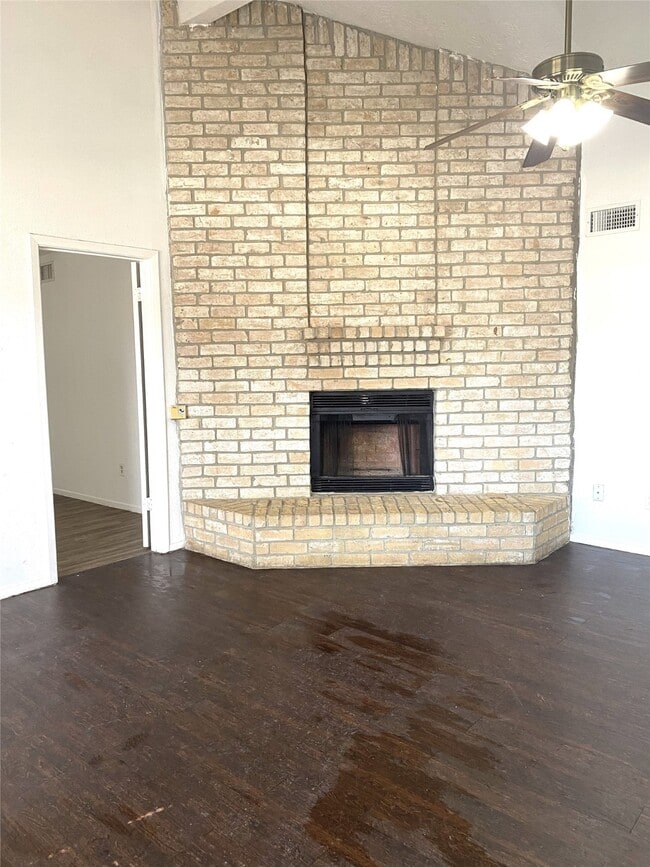 Building Photo - 19422 Lazy Valley Dr