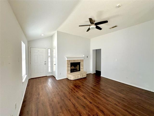 Foto del edificio - 4924 Mountain Ridge Ln