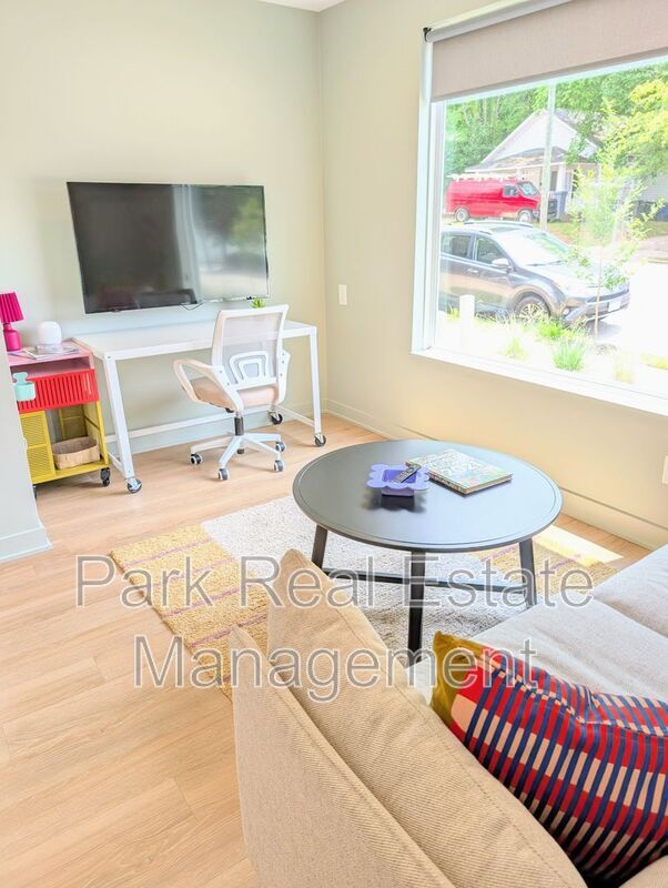 Foto del edificio - 901 E Edenton St