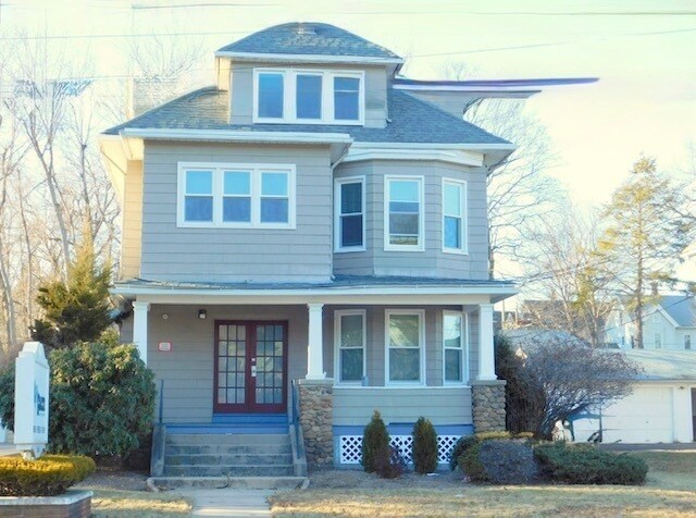 Foto principal - 264 Broad St